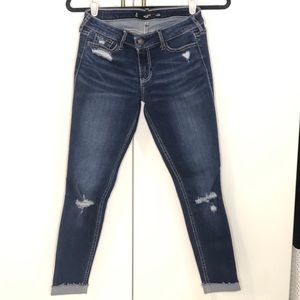 Capri ankle skinny jeans